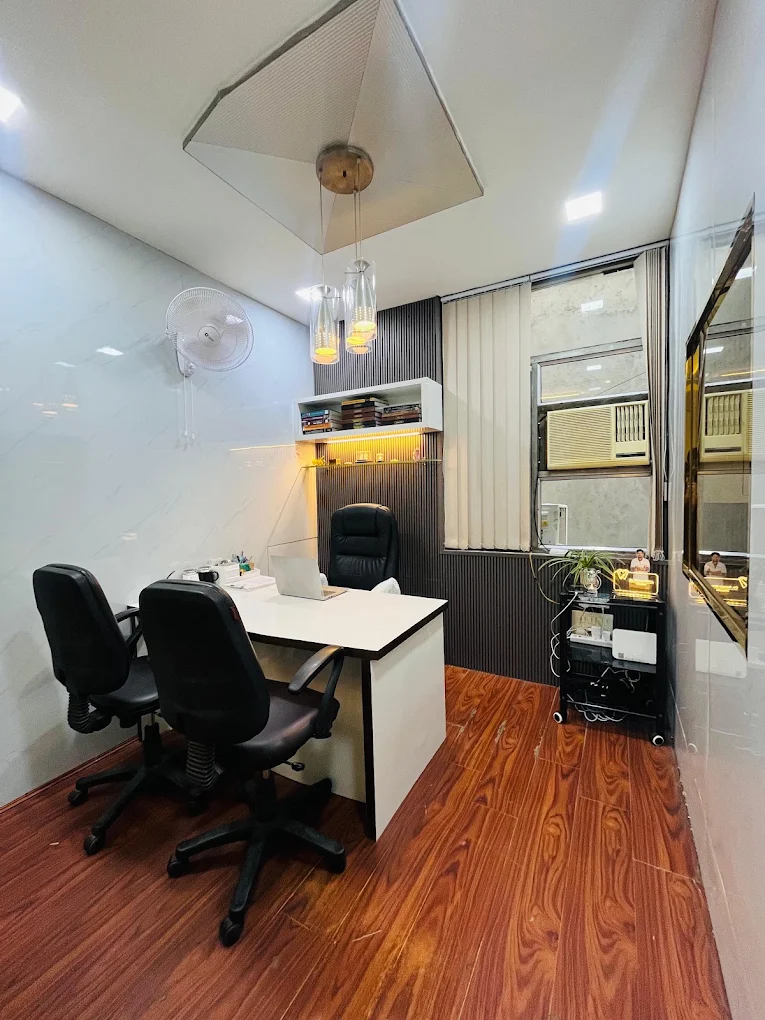Consultation room at Dentoveda in Rajouri Garden
